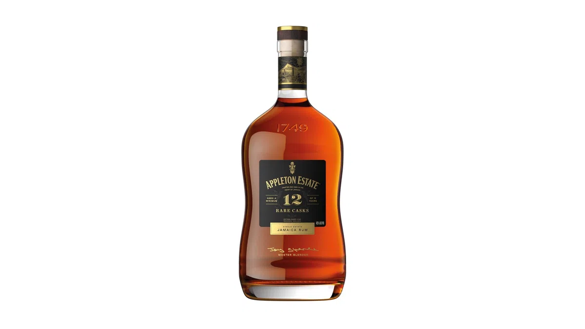 Appleton Estate - Rare Blend Rum Giamaicano Invecchiato 12 Anni con Particolari Note Agrumate, Speziate e Legnose, 43% Vol, Bottiglia in Vetro da 70 cl